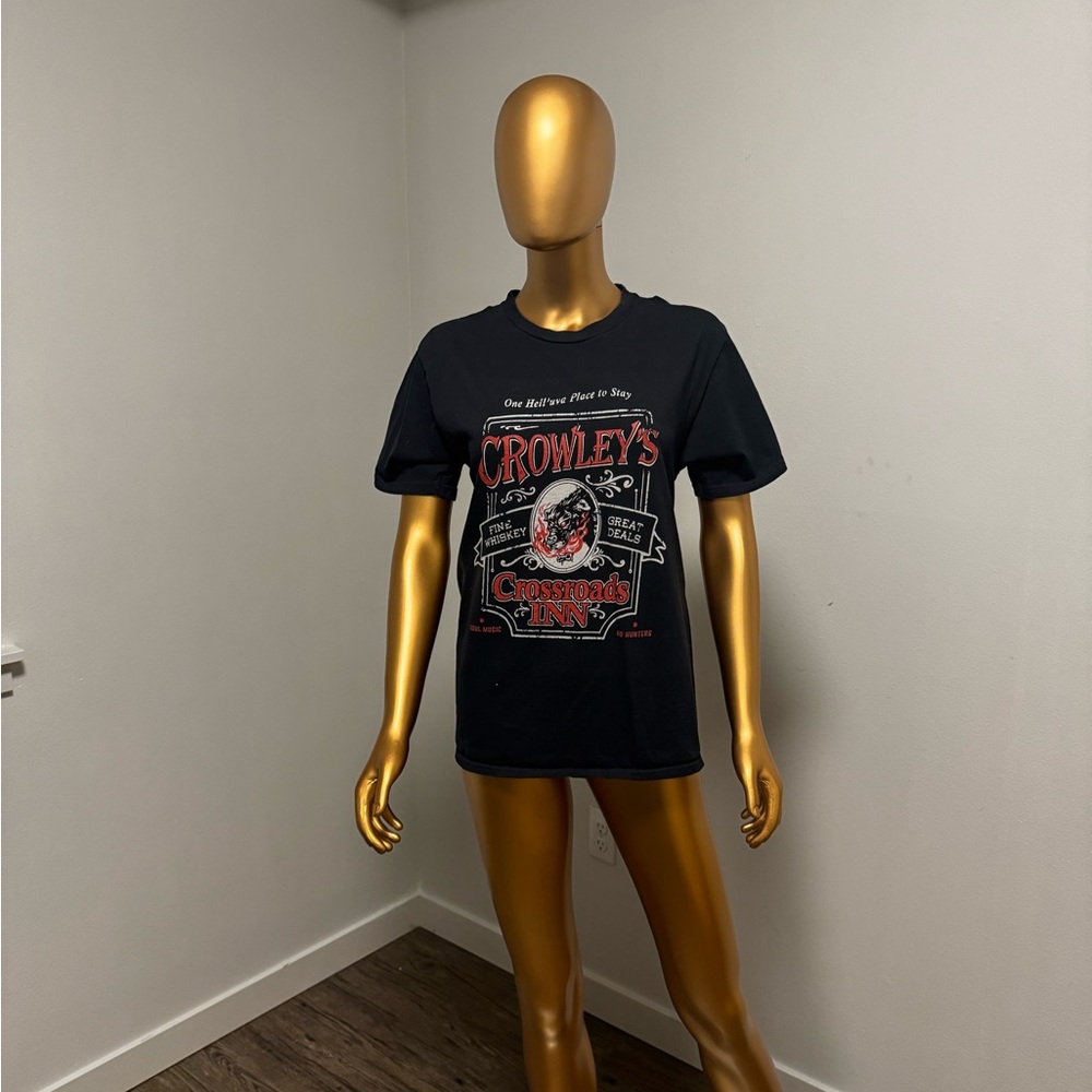 Super Natural Show T-Shirt